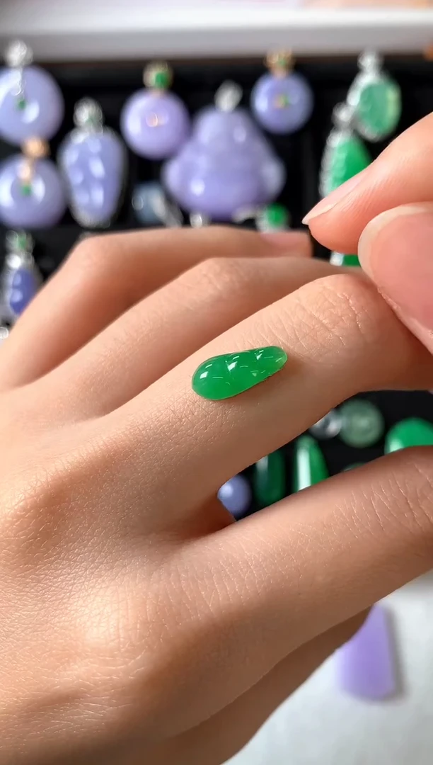 定制翡翠未镶嵌裸石