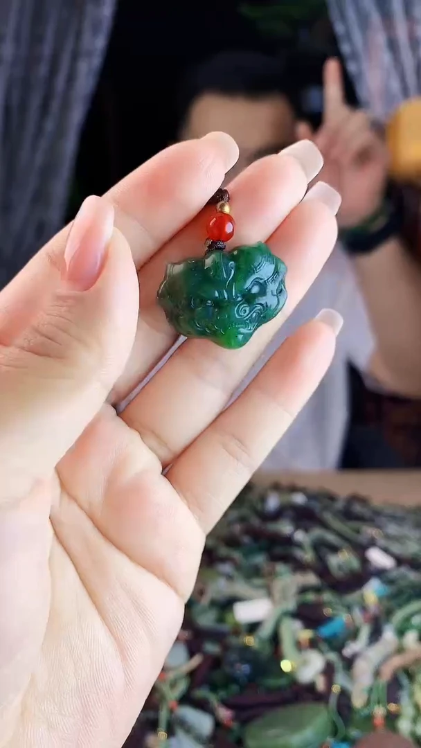 未镶嵌和田玉挂件多样性发货拍一发一
