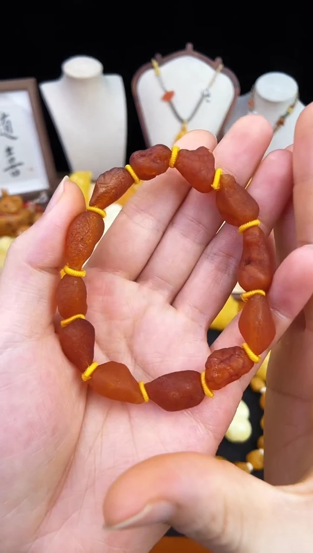 琥珀未镶嵌珠宝奇石柒月