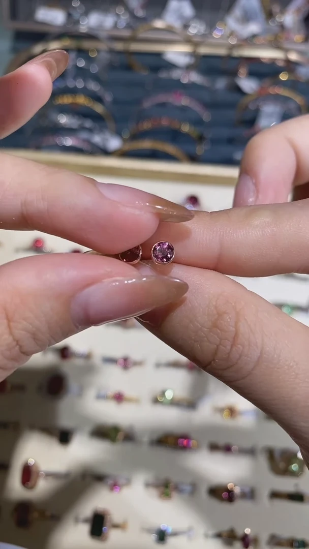 【闪购商品】碧玺耳饰18K金镶嵌戒指