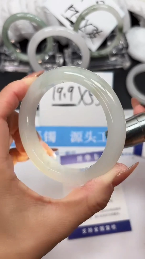 未镶嵌手镯石英质玉A128-57/58/59