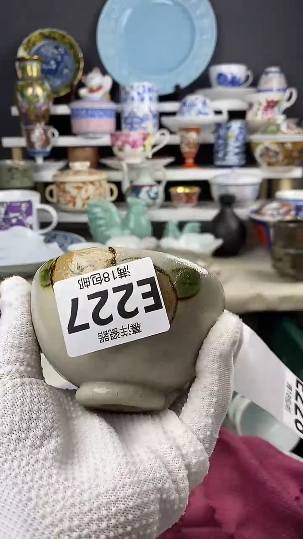 瓷J**o点关注感谢支持满18包邮