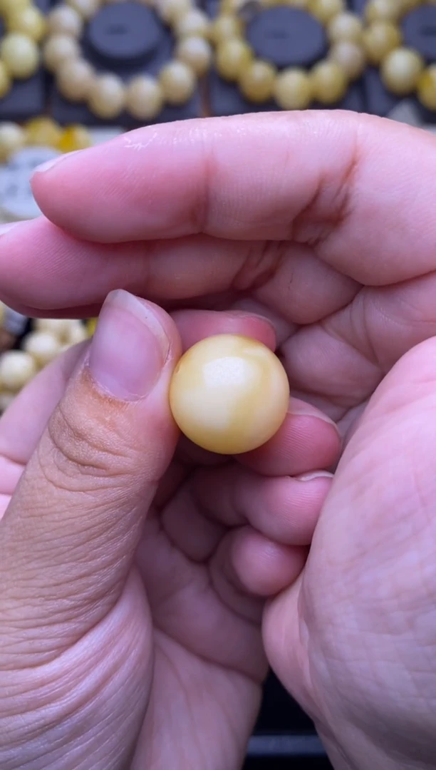裸石琥珀未镶嵌大小姐珠宝严选37