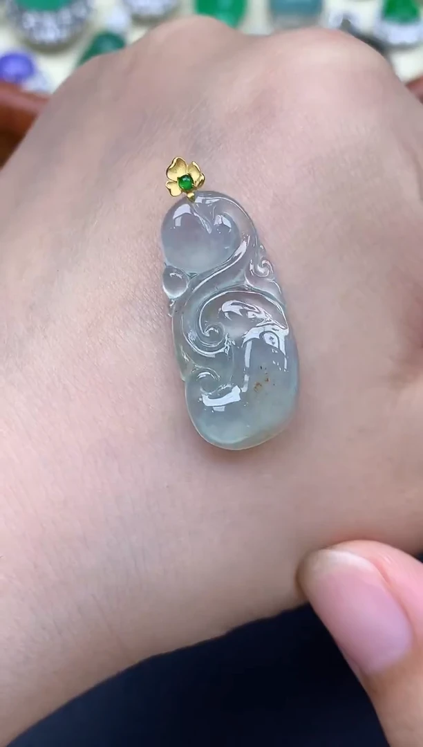 颈饰18K金镶嵌翡翠231-中国好珍宝