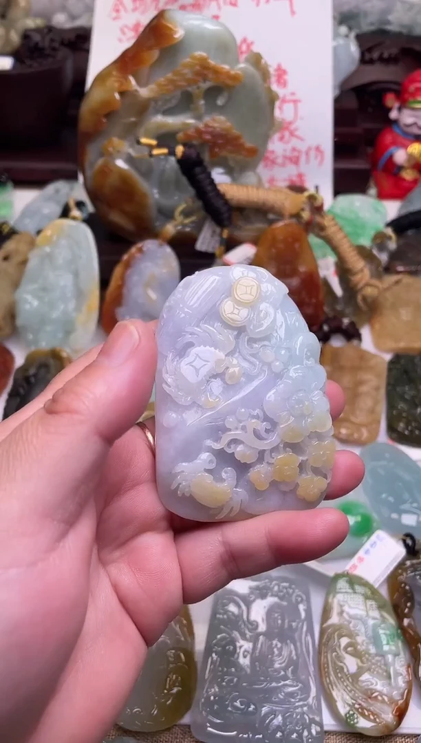 颈饰未镶嵌翡翠花开富贵