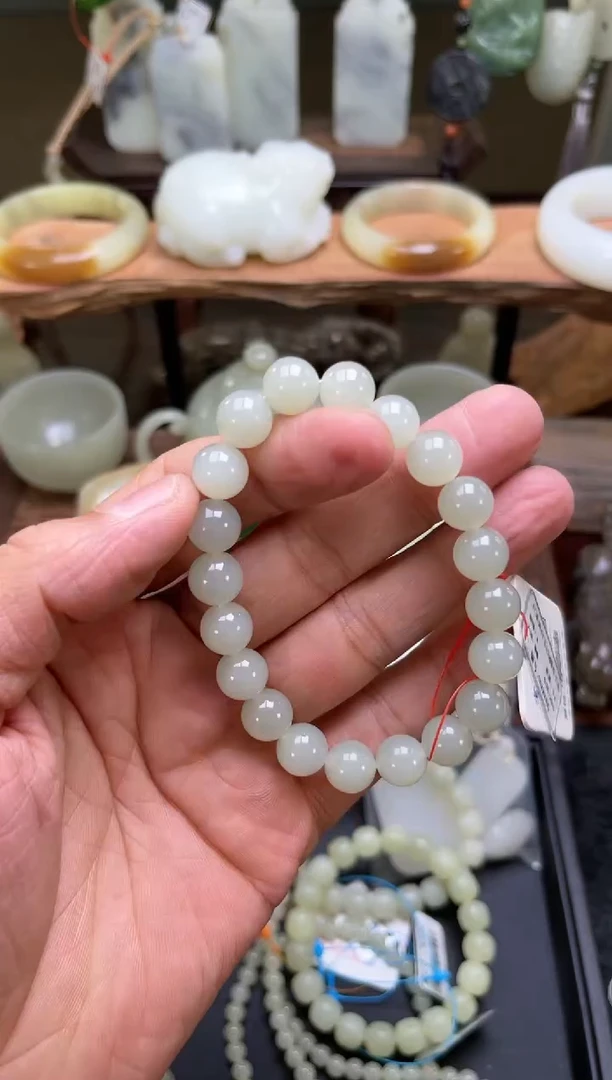 【闪购商品】和田玉手串未镶嵌卡10且末青白 A 9006085