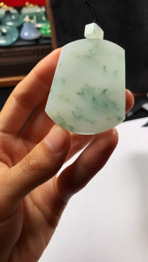未镶嵌定制翡翠4048毛货不退不换