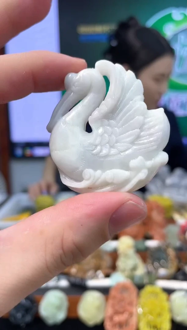 【闪购商品】岫玉吊坠未镶嵌·