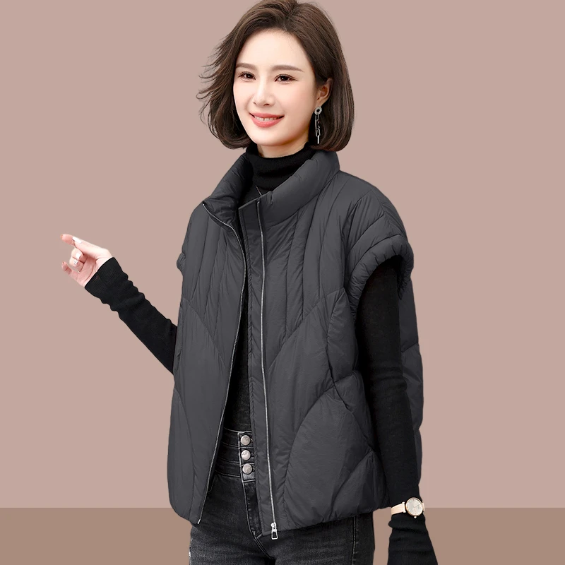 2025加厚保暖外穿马甲女秋冬新款季欧货中年妈妈背心坎肩短款外套