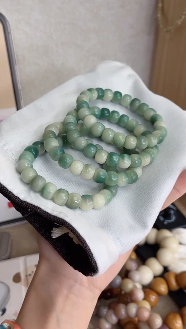 菩提根/象牙果手串半山半水玉化桶珠8*10瑕疵不补