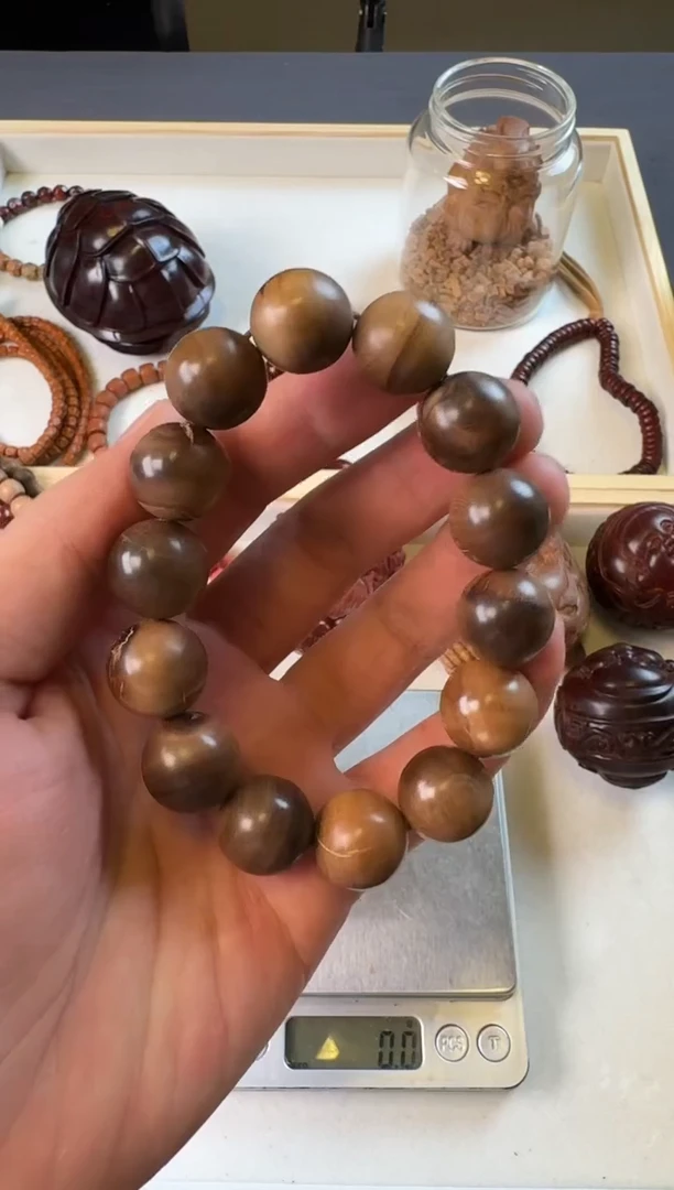 檀香木手串/手链阴沉老山檀香沉水15mm手串微瑕