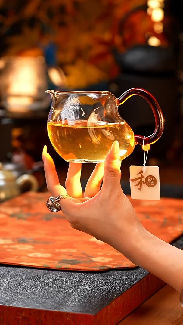 禾器/晶彩望苏茶海/琥珀色