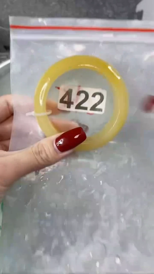 【闪购商品】石英质玉手镯未镶嵌5354+422