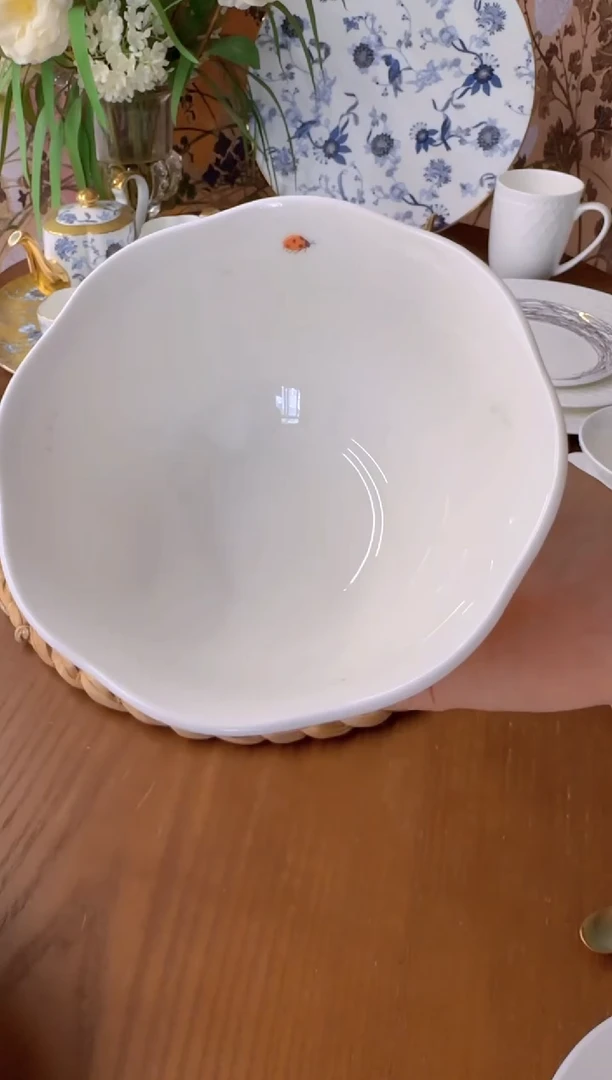 瓷盘子瓷************