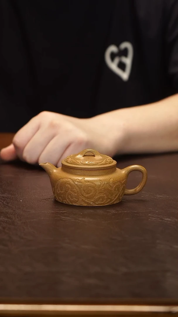 茶壶紫砂超精工刻绘满刻 140cc
