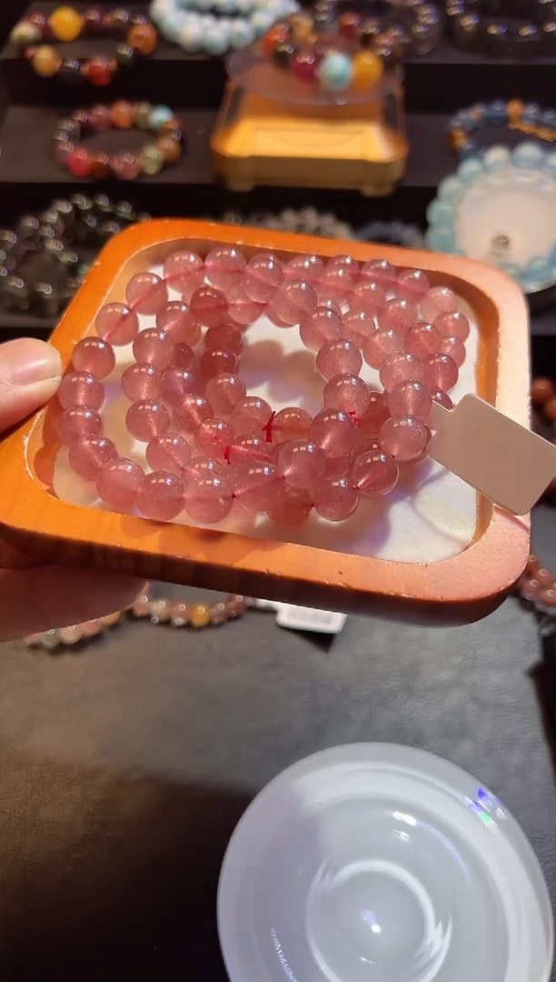 【闪购商品】水晶手链未镶嵌水晶草莓晶多样发