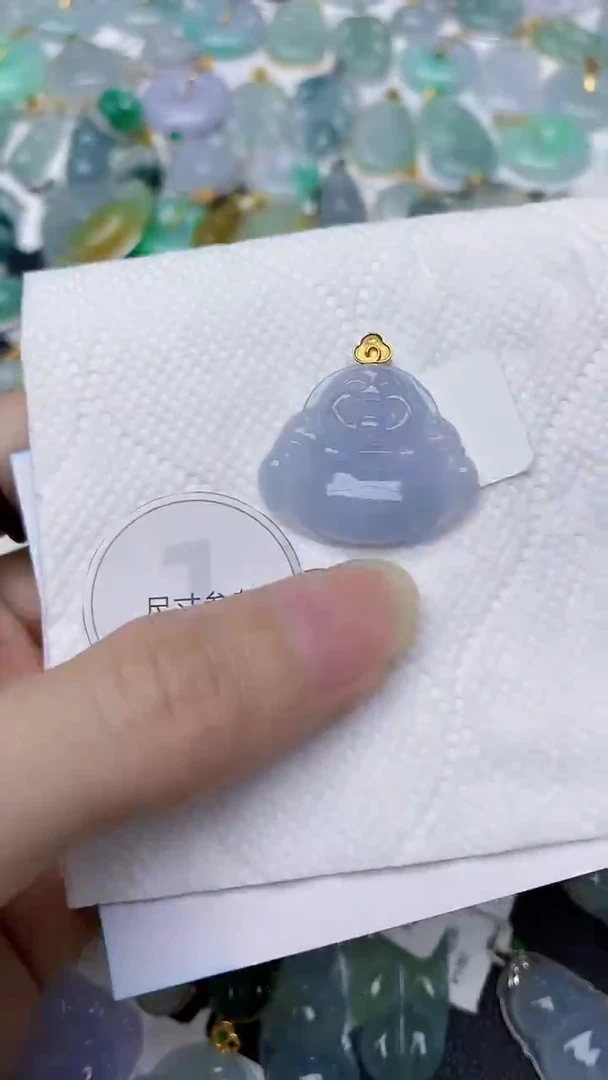 颈饰18K金镶嵌翡翠天然A货翡翠