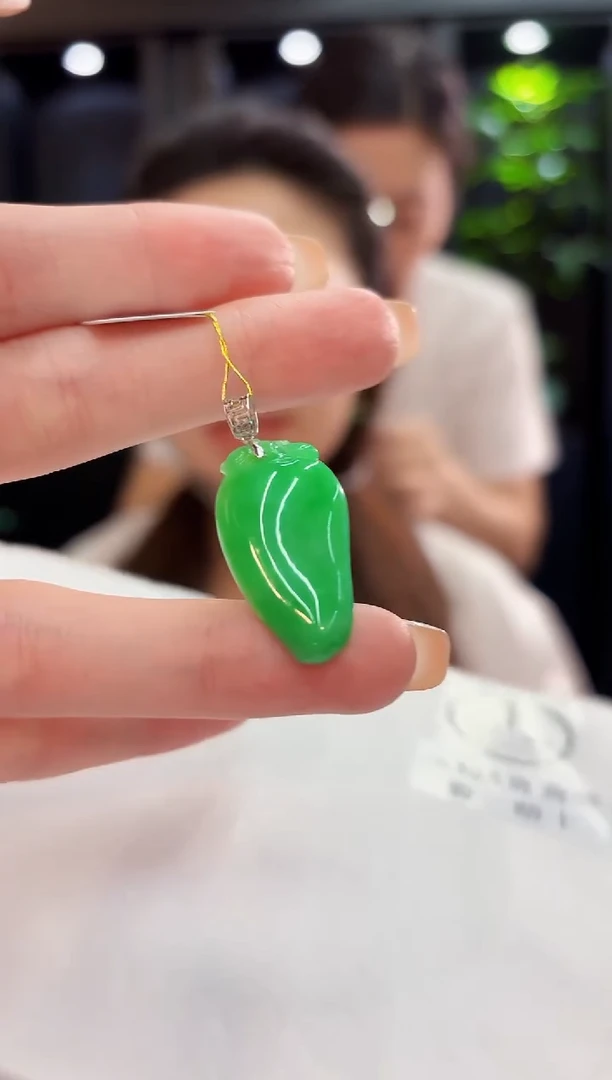 吊坠(不含链)18K金镶嵌翡翠 缅料A货/支持复检/一件