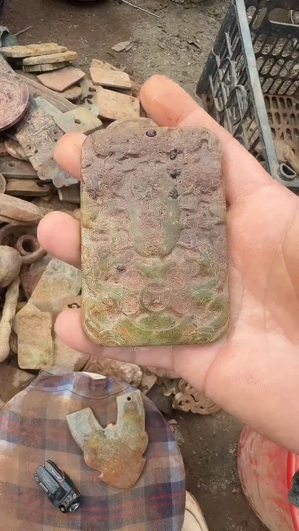 未镶嵌岫岩河磨玉（透闪石质玉）挂件用***醋岫岩河磨玉