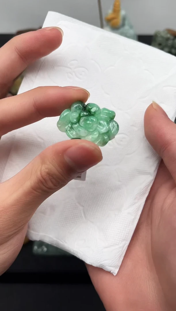 颈饰未镶嵌翡翠翡翠挂件