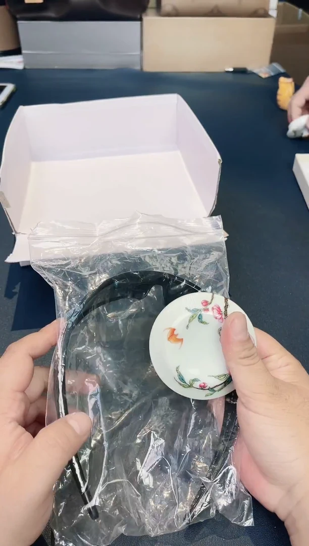 瓷片发箍墨镜 盒坏