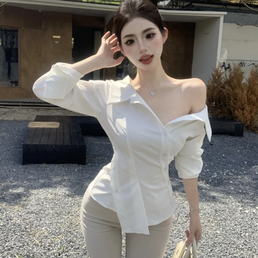 纯欲风白色长袖衬衫女修身气质衬衣不规则短款显瘦露肩小上衣夏季