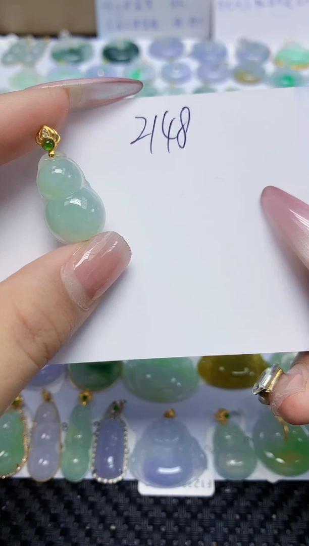 翡翠未镶嵌颈饰天然缅甸翡翠A货