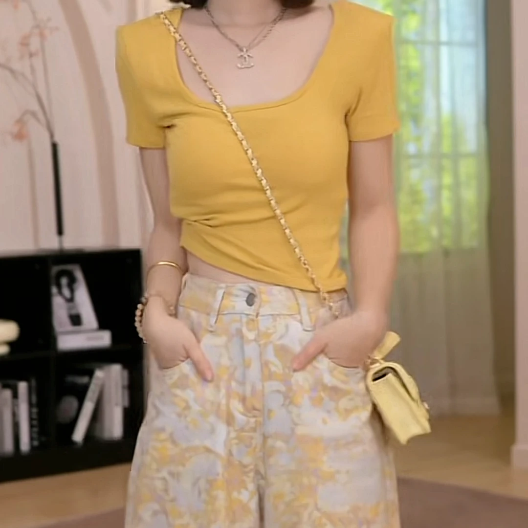 纯欲修身显瘦百搭短款上衣女2025夏季新款就设计感时尚百搭短袖