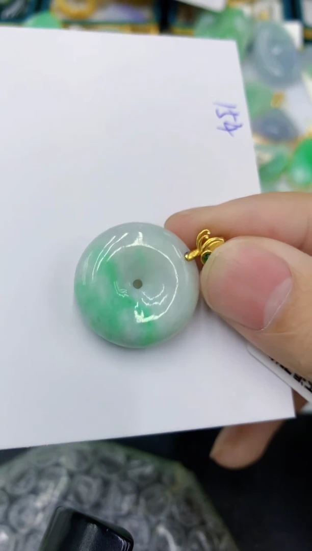 颈饰未镶嵌翡翠111111111111