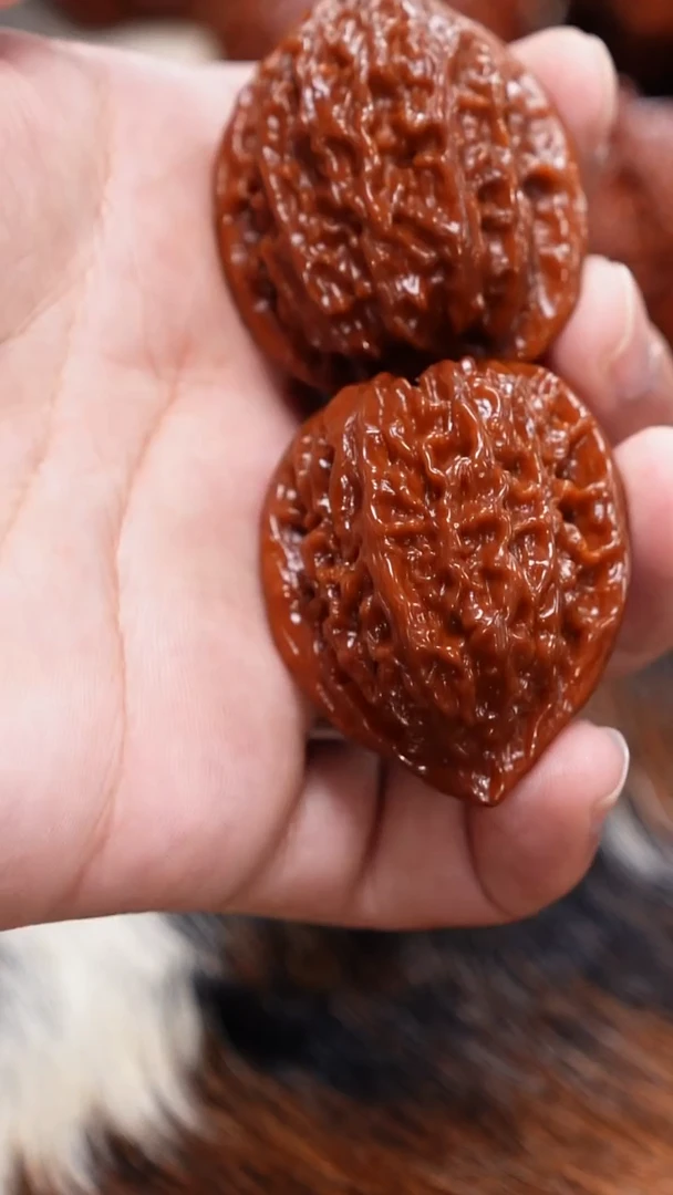 把件文玩核桃金牛回血108