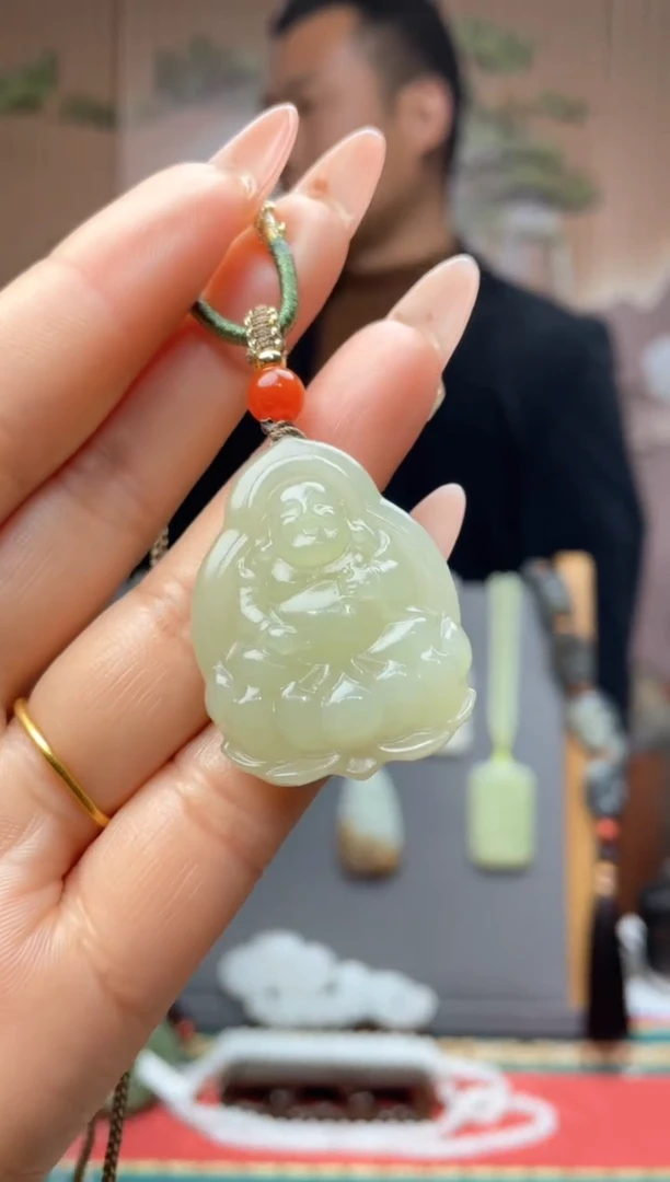 【闪购商品】和田玉颈饰未镶嵌一