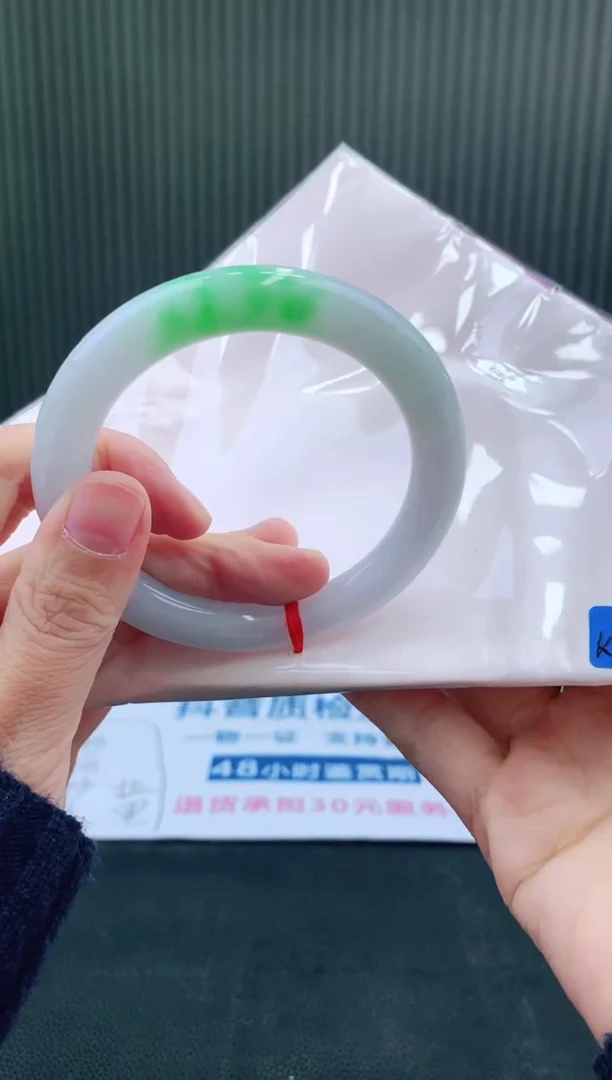 未镶嵌手镯翡翠111