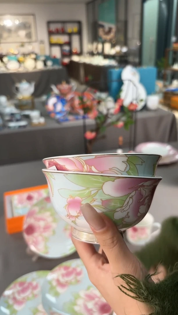 【闪购商品】瓷片SKUSKUSKUSKU300
