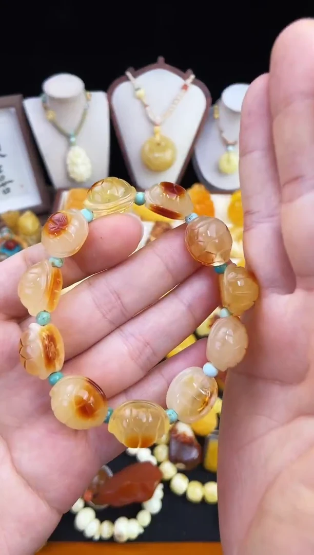 琥珀未镶嵌珠宝奇石柒月