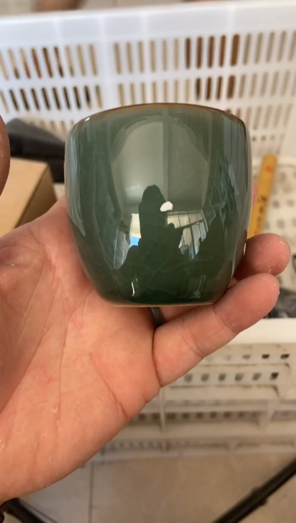 无运费险有瑕疵的摄影的产品有使用过的痕迹有点脏介意勿拍