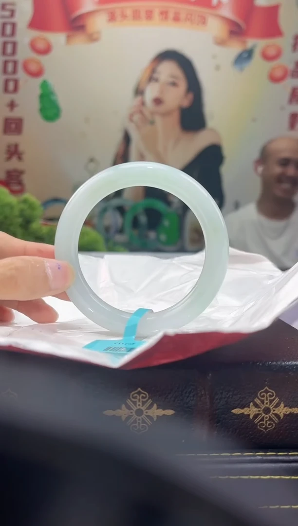 【闪购商品】翡翠手镯未镶嵌手镯10