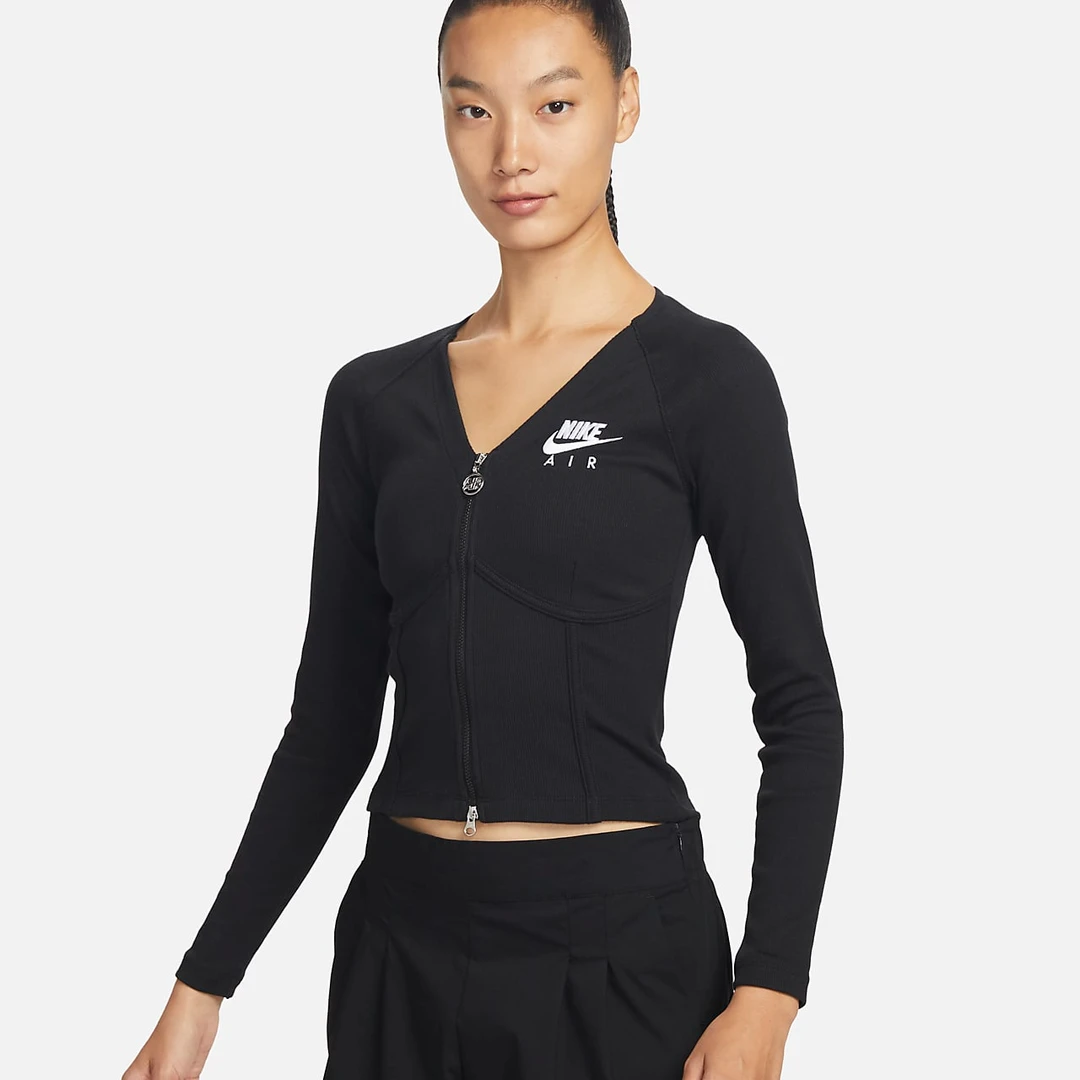 【耐克专场】耐克女子长袖上衣春季新款休闲运动刺绣个性柔软FD2377