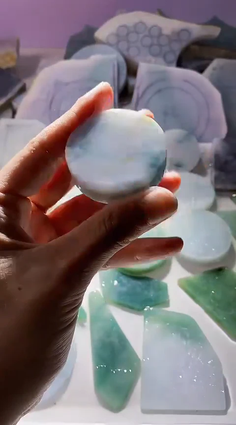 翡翠未镶嵌颈饰翡翠835