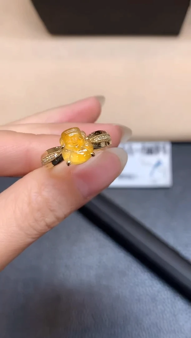 18K金镶嵌戒指翡翠18【无服务费