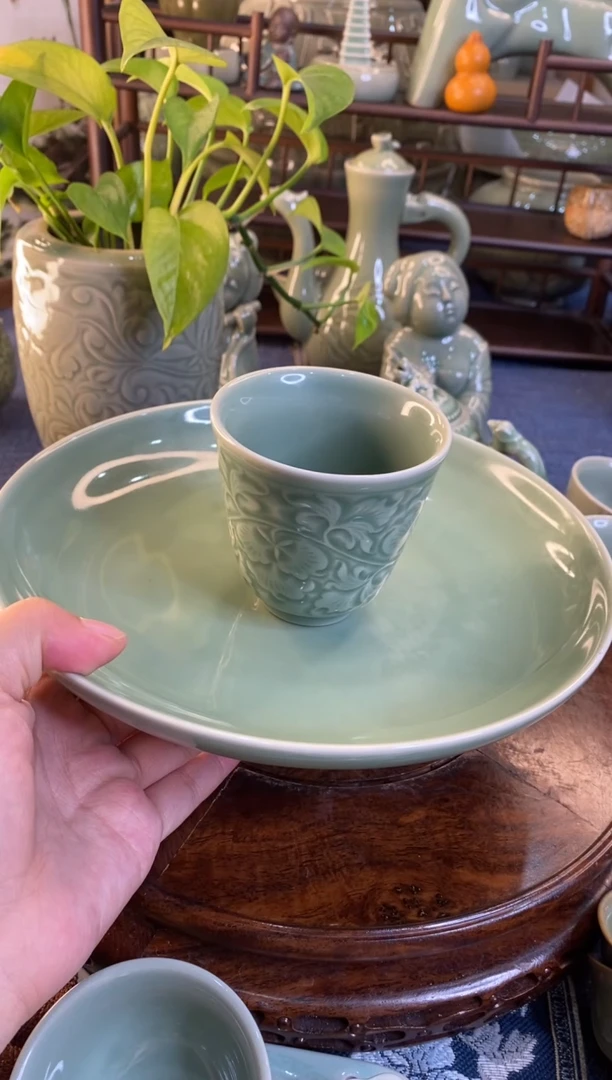 微*8.5英寸b000002素面盘1只微瑕+微瑕牡丹隋型杯b000028】1只