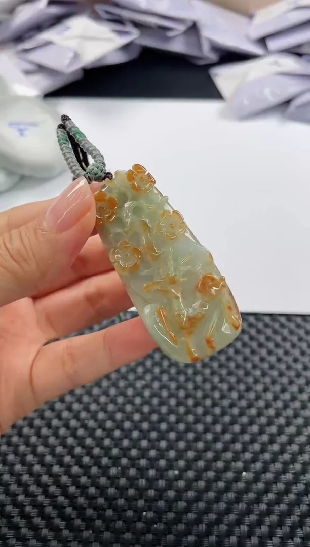 颈饰未镶嵌翡翠基地发货H 6557