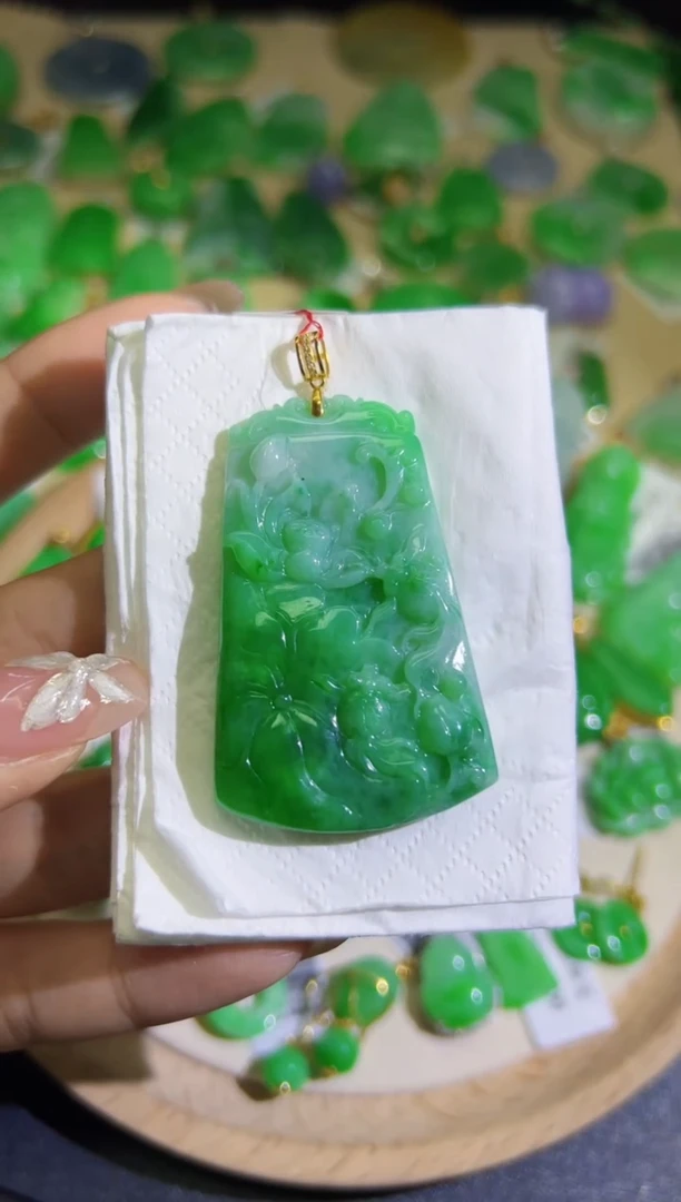 【闪购商品】翡翠颈饰18K金镶嵌Q缅料A货翡翠/支持复检/一件