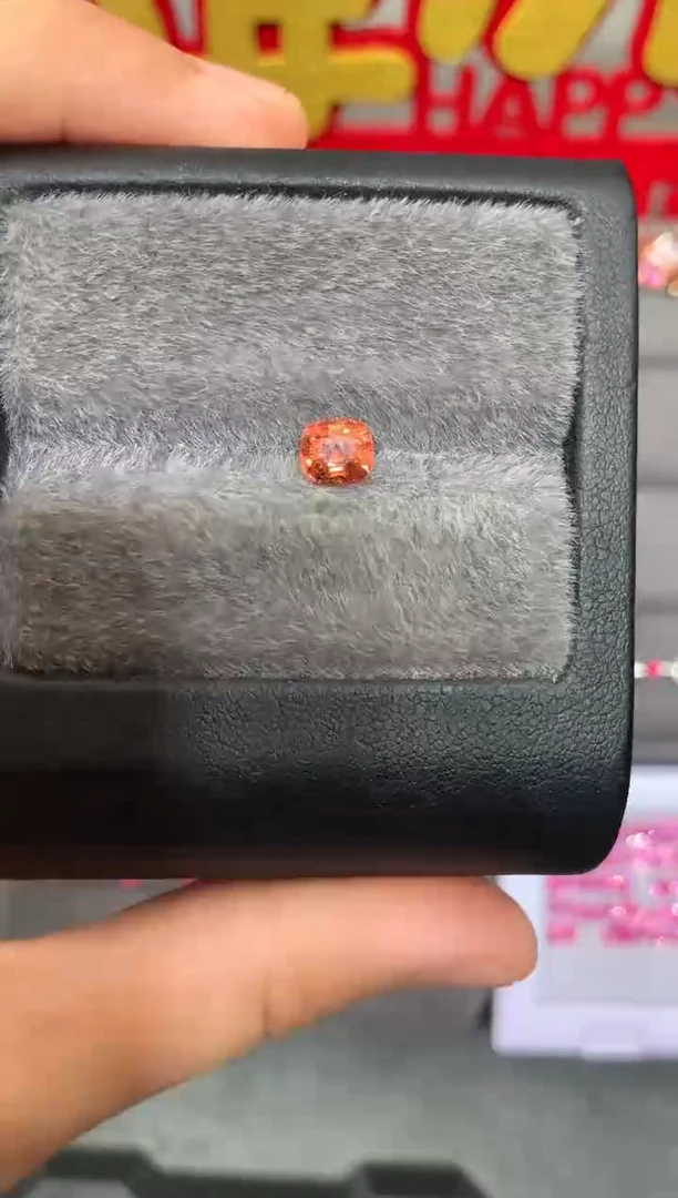 【闪购商品】定制尖晶石裸石未镶嵌枕型 甜橙色调 0.93ct