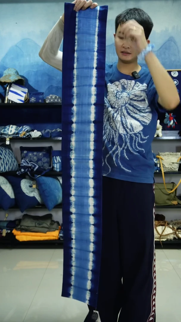织绣手工套染桌旗