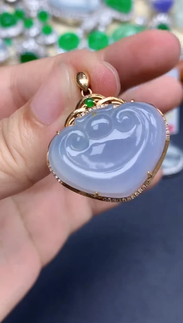 颈饰18K金镶嵌翡翠404-中国好珍宝