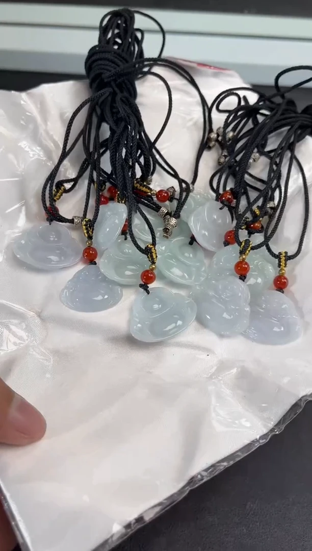 未镶嵌挂件翡翠边城刀客/343368/多样性发一