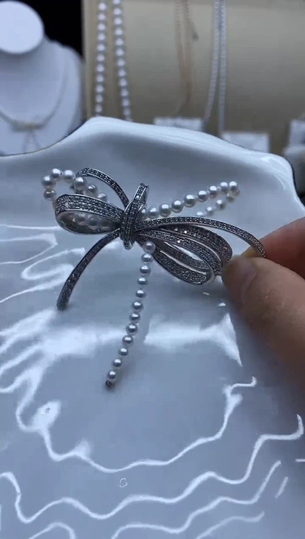 未镶嵌胸饰淡水珍珠胸针多样性发其一