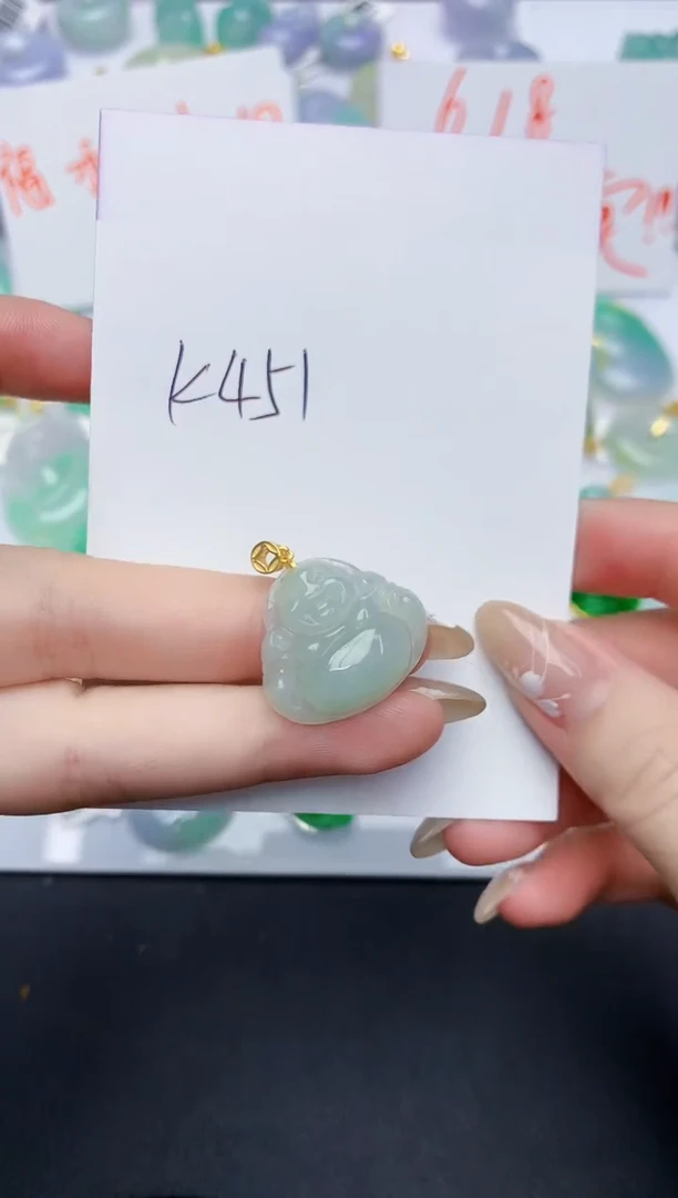 翡翠未镶嵌颈饰天然缅甸A货翡翠