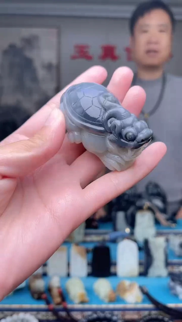 未镶嵌和田玉挂件1