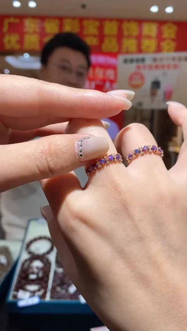 【闪购商品】苏纪石（舒俱来）戒指未镶嵌多样性发其一